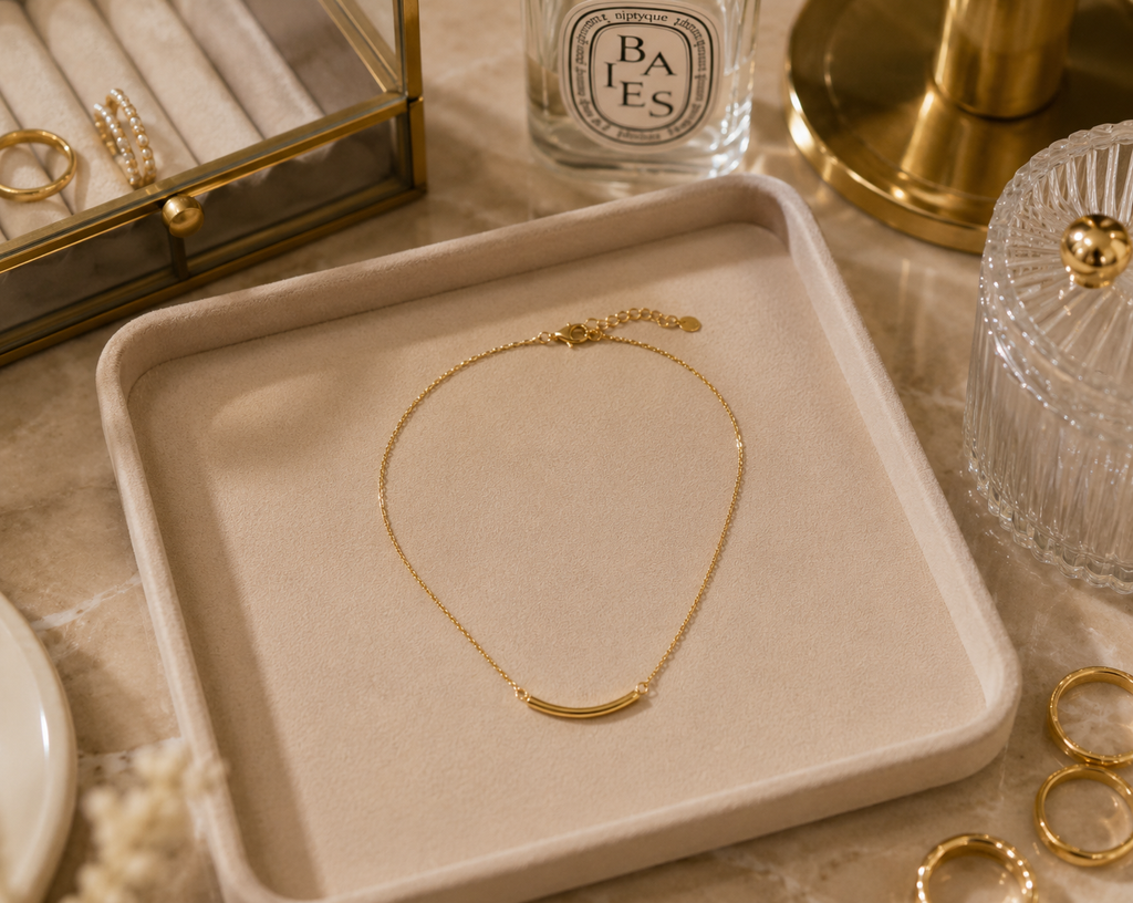 Curved Bar Necklace | 18K Gold Plated Minimalist Necklace