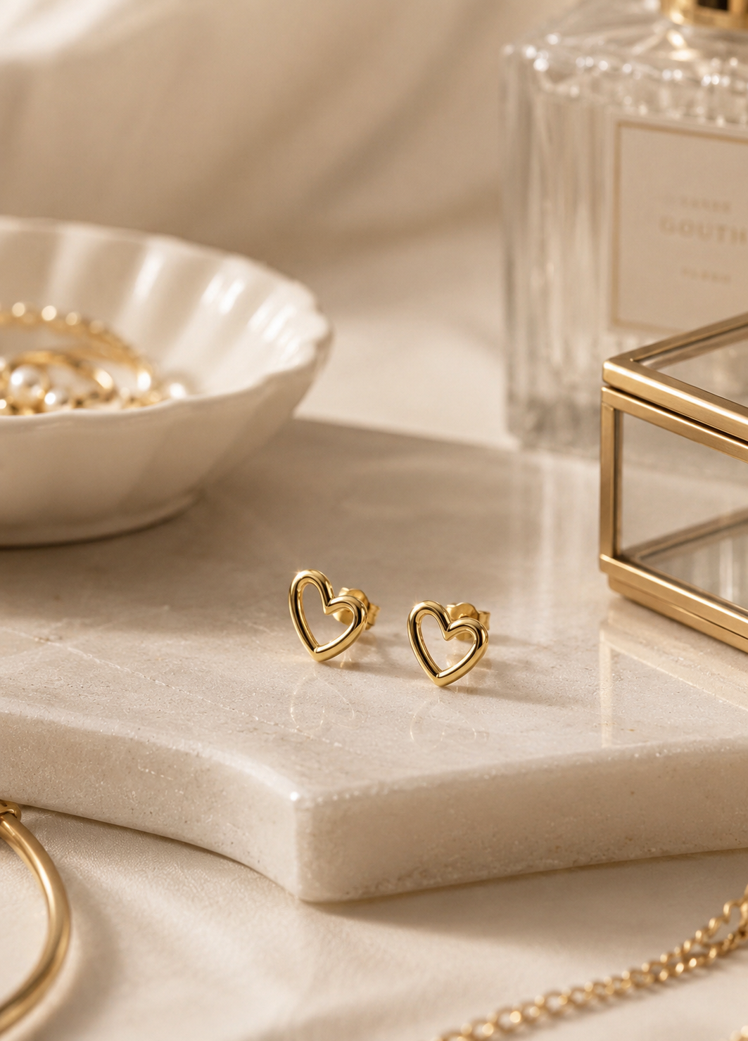 Heart Stud Earrings | 18K Gold Plated | Qhine London