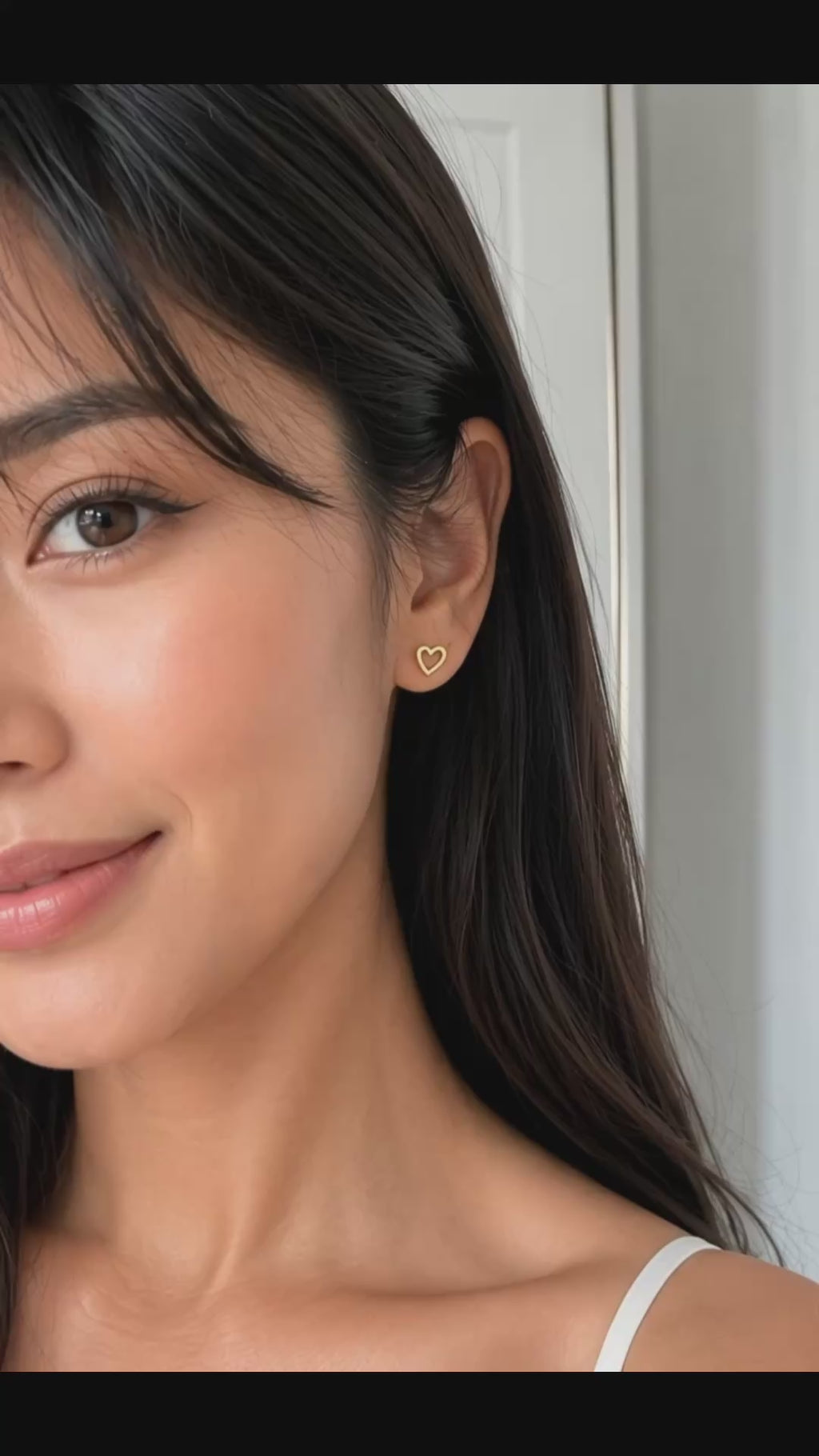 Heart Stud Earrings | 18K Gold Plated | Qhine London